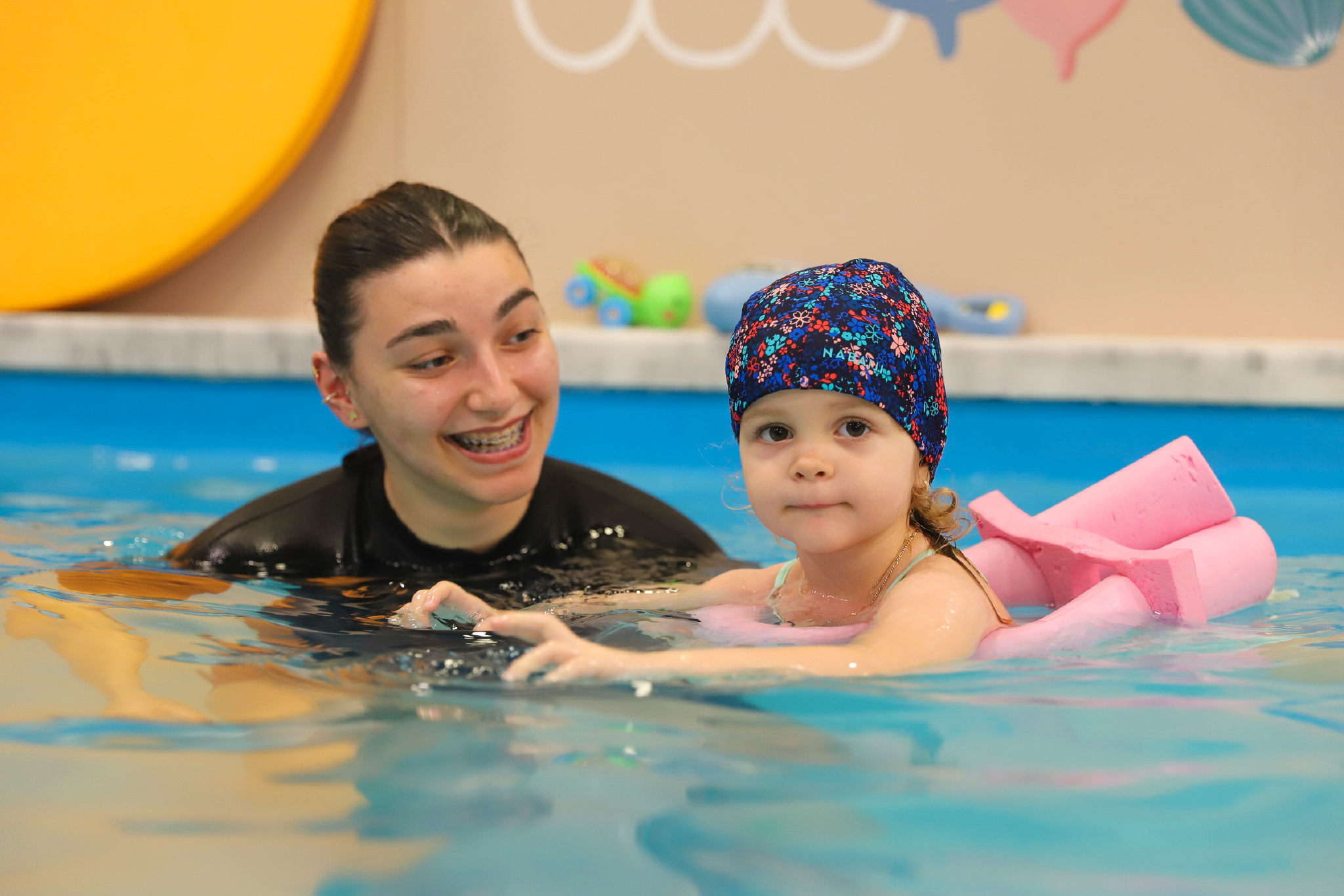 Acvatic Bebe Club - baby and toddler swimming sessions